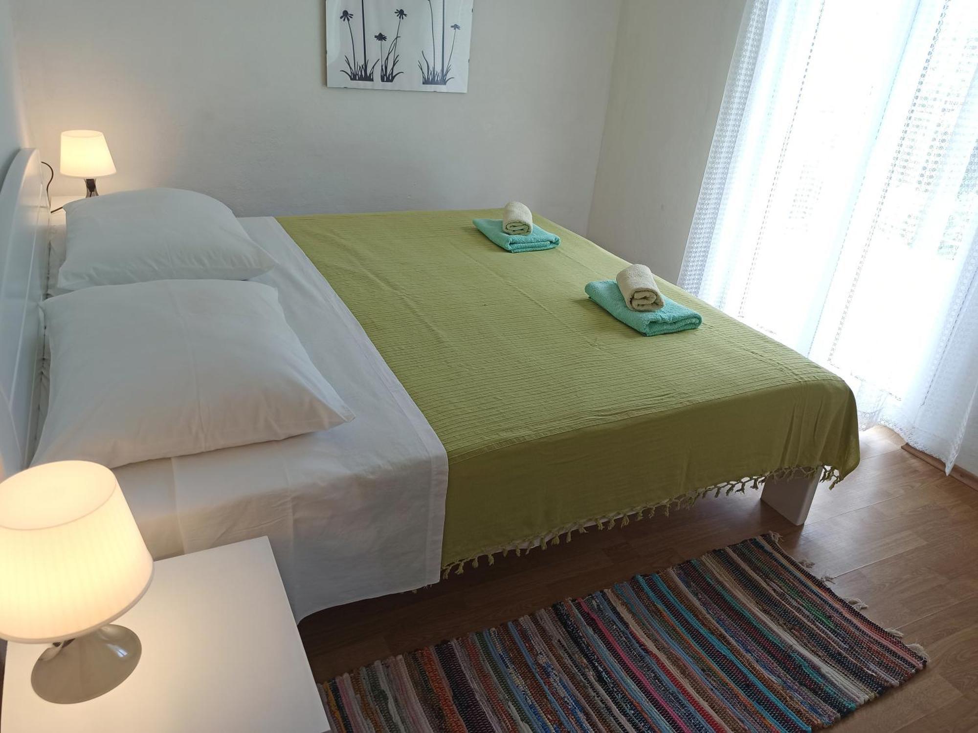 Gdinj Apartments Sonija מראה חיצוני תמונה