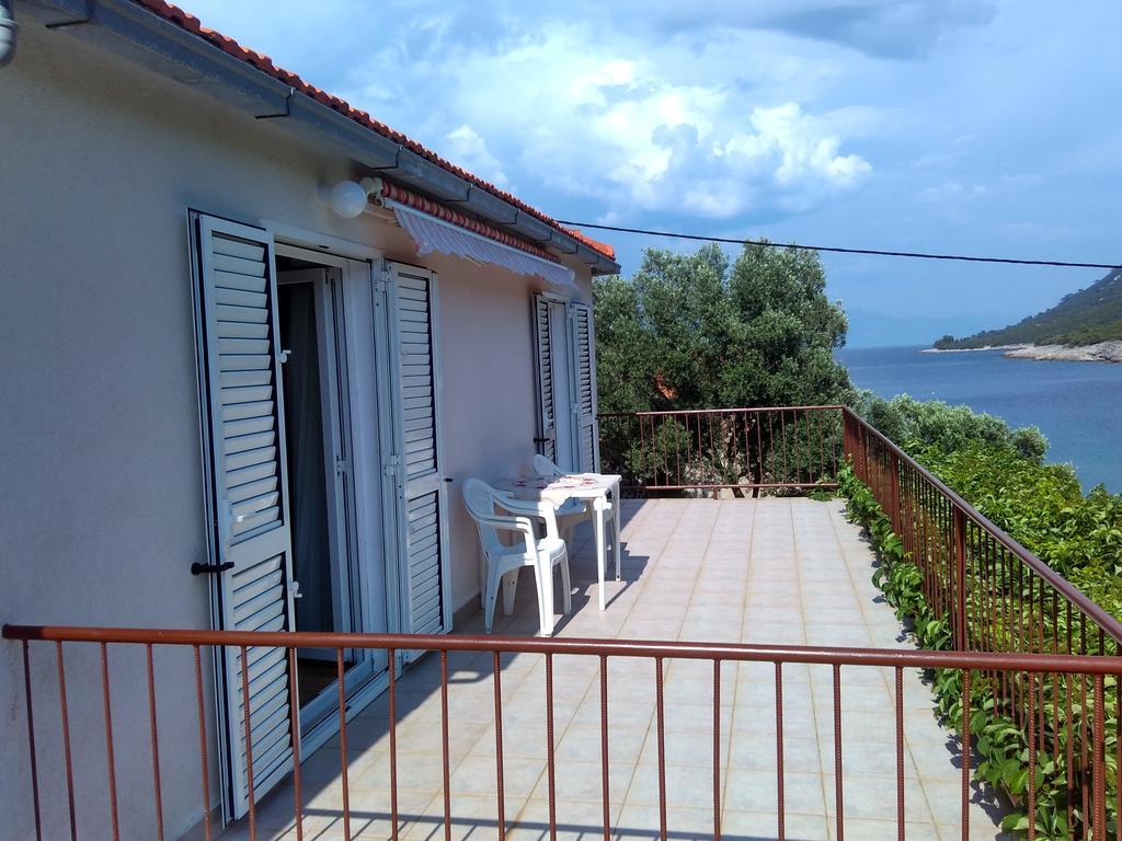 Gdinj Apartments Sonija מראה חיצוני תמונה
