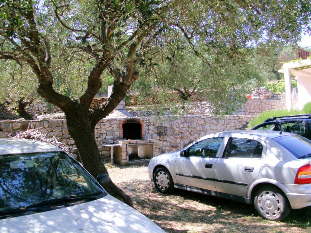 Gdinj Apartments Sonija מראה חיצוני תמונה